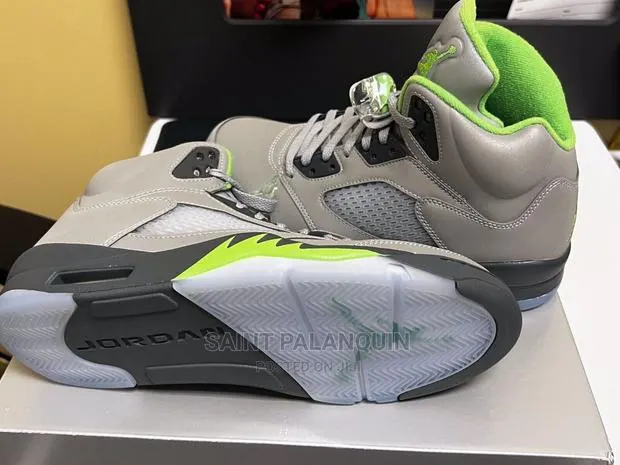 Nike Air Jordan · Photo 1