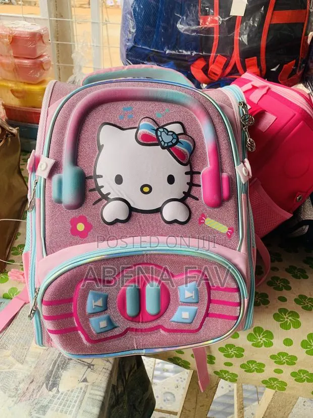 Kids School Bag · Photo 1
