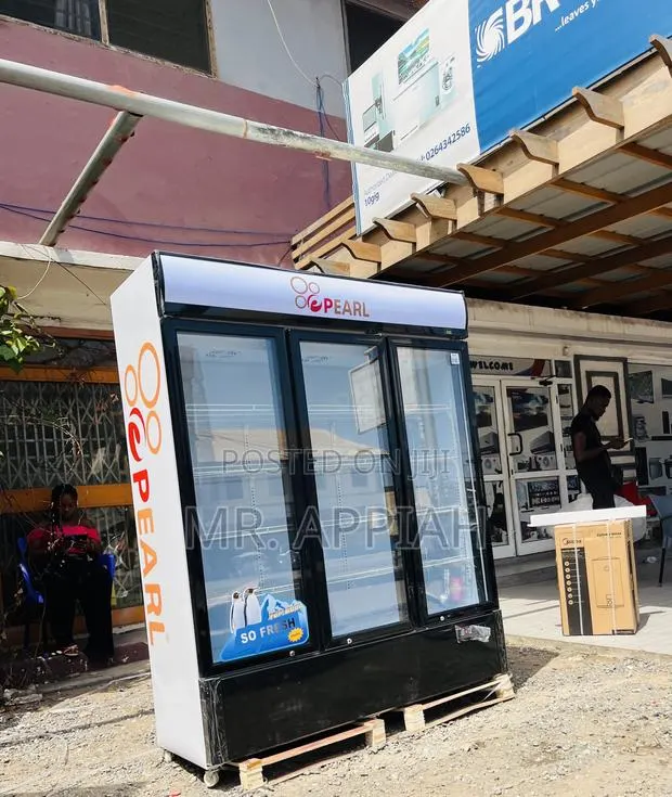 Buy Premium Pearl PVC-1540-28ab 3 Door Display Fridge. · Photo 1