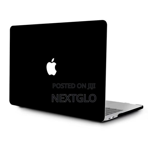 Macbook Leather Case · Photo 1