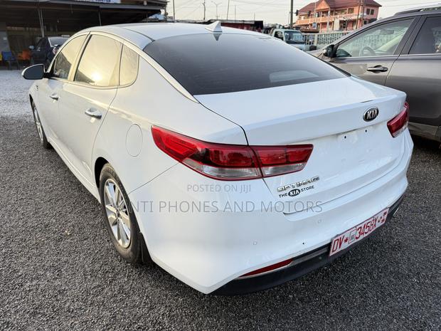 Kia Optima EX 2018 White · Photo 7