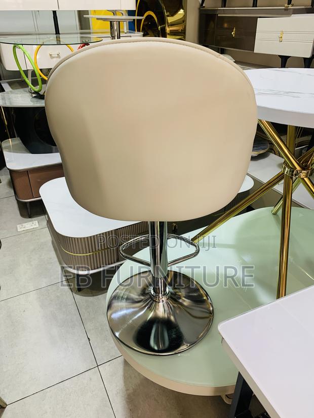 Counter Chair · Photo 2