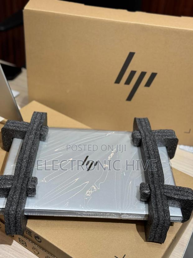 New Laptop HP EliteBook 745 G6 16GB AMD Ryzen 5 SSD 256GB · Photo 1