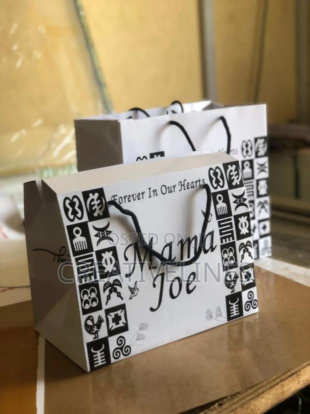 One Color Boxbag · Photo 2