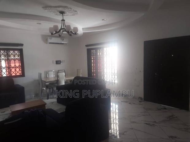 5bdrm House in Owusu Ansah for sale · Photo 3