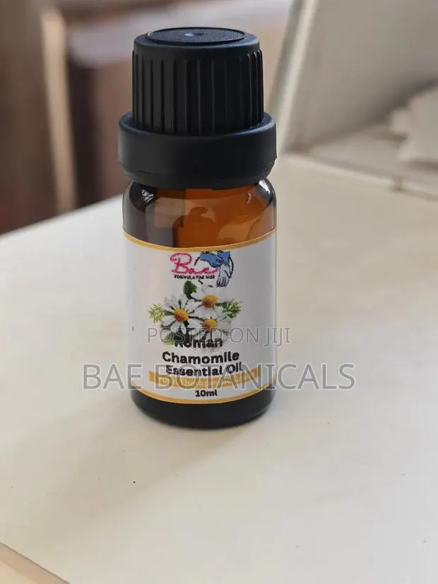 Roman Chamomile Essential Oil · Photo 1