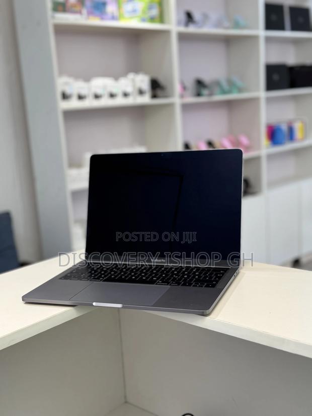 Laptop Apple MacBook Pro 2017 8GB Intel Core i5 SSD 256GB · Photo 3