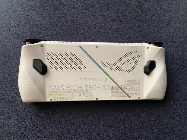 Rog Ally Z1 Extreme Loaded With Games · Photo 4