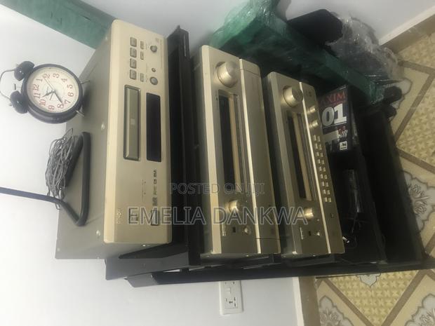 3 Double Amplifier · Photo 1