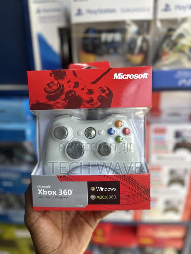 Xbox 360 Controller · Photo 2