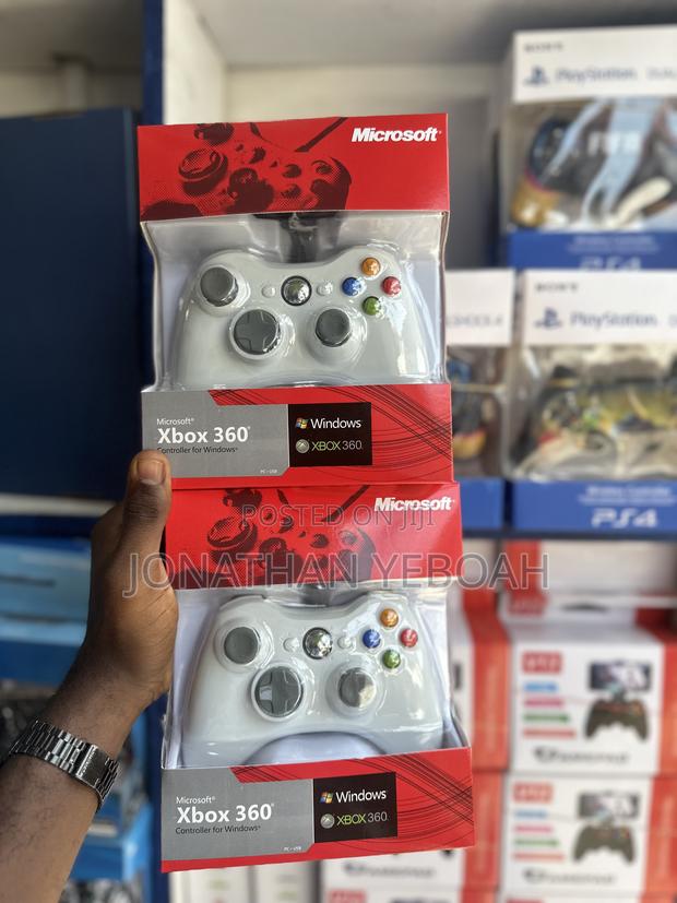 Xbox 360 Controller · Photo 2