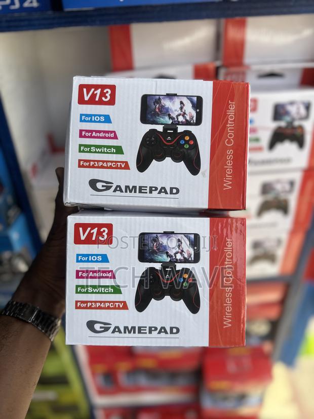 V13 Wireless Gamepad Controller · Photo 1