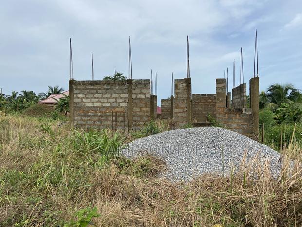 Uncompleted 2 Bedroom House for Sale at Nsawam-Fotobi +Blocks Stones · Photo 1