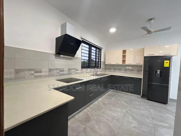 2bdrm Apartment in Adjiriganor for rent · Photo 2
