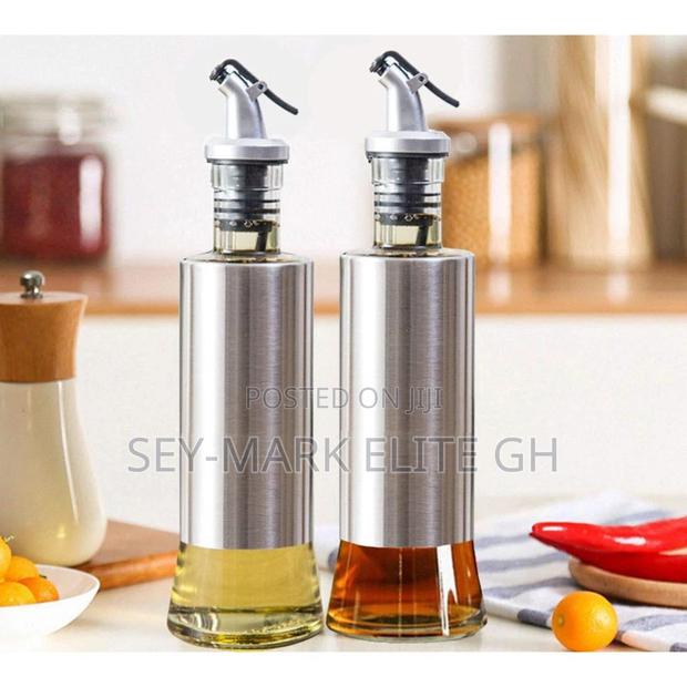 Stainless Glass Oil/ Vinegar Dispenser · Photo 2