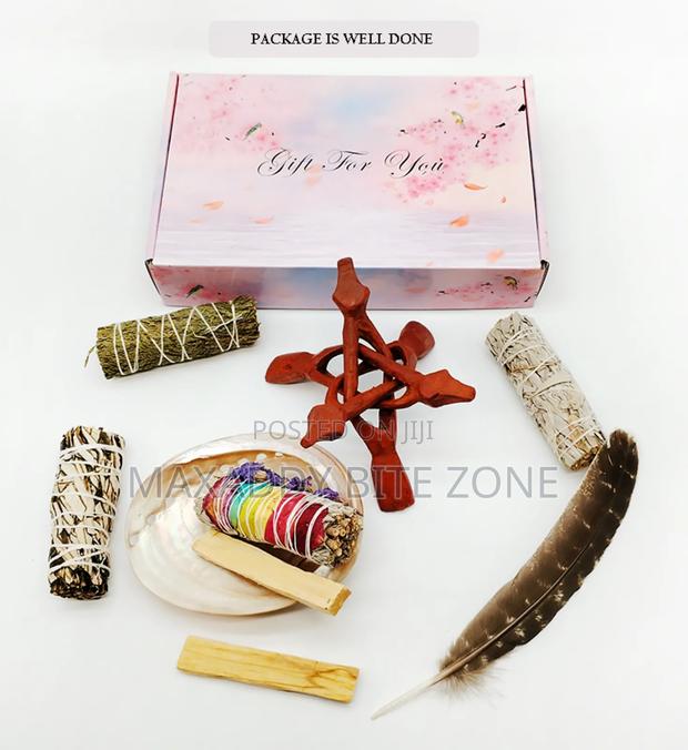 White Sage Kits With Palo Santo, Abalone and Stand · Photo 4