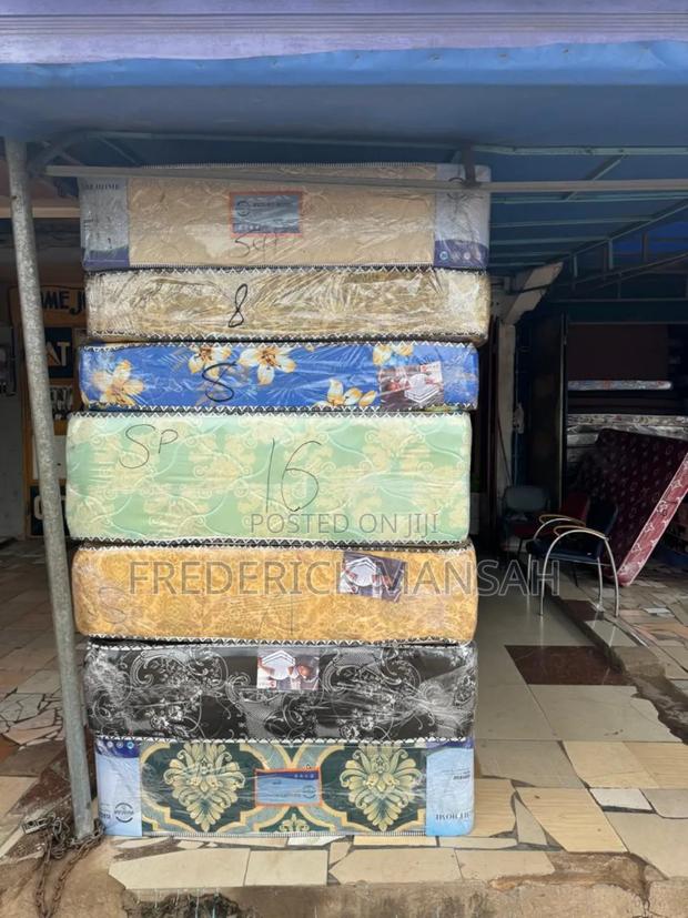 11inches Double Mattress for Sale · Photo 1