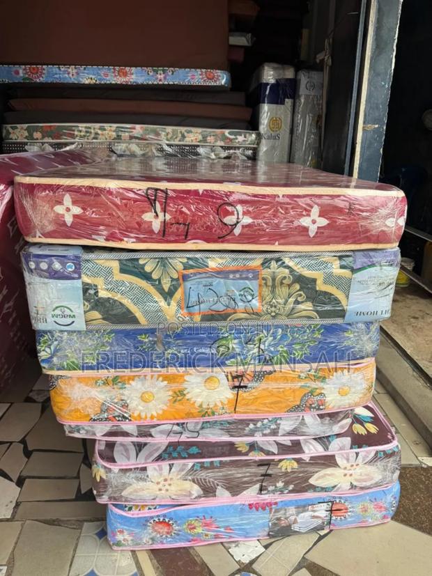 One and Half Mattress for Sale · Photo 1