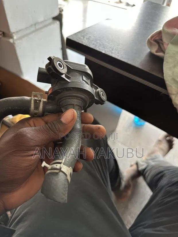2023-25 Accord Hybrid Electric Water Pump · Photo 1