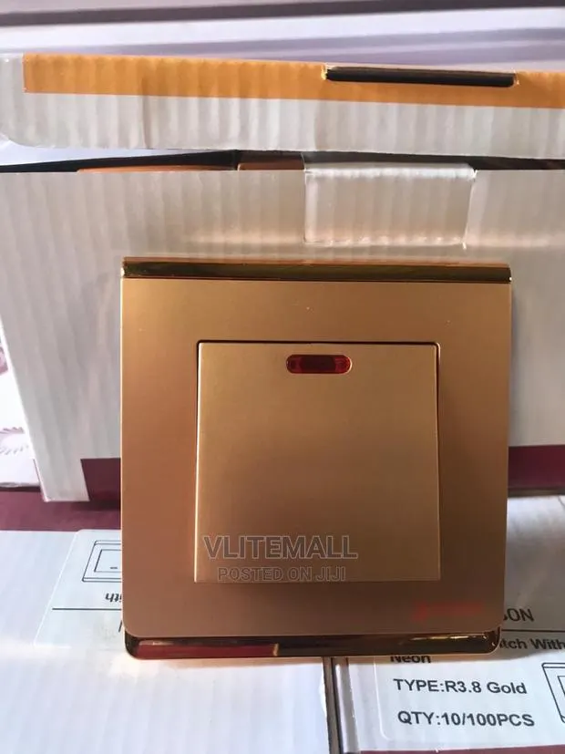 Dyeson 20a AC Switch (Gold) · Photo 1