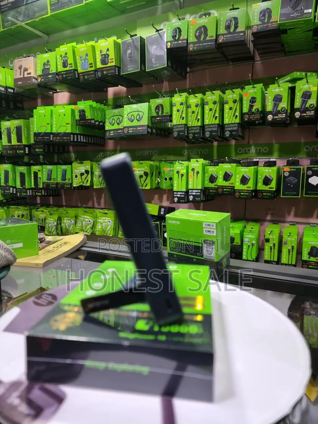 Oraimo Magpower 15 10000mah Wireless And Wired Power Bank · Photo 3