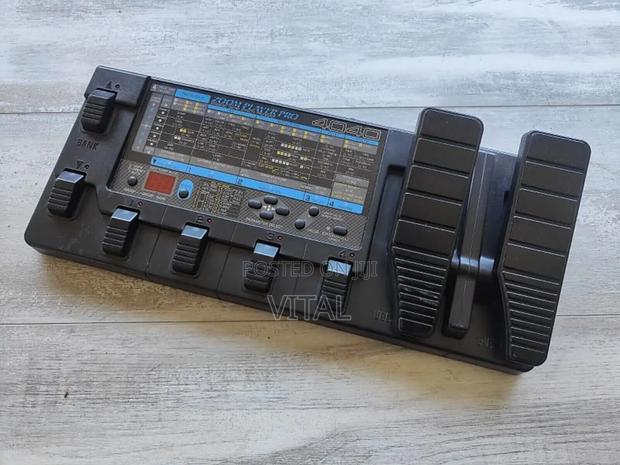 Guitar Effects Pedal Zoom 4040 · Photo 1