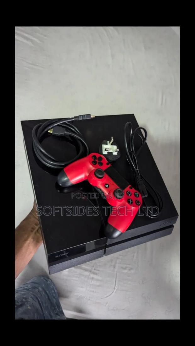 Playstation 4 Standard Jailbreak – Loaded With Top Games · Photo 1