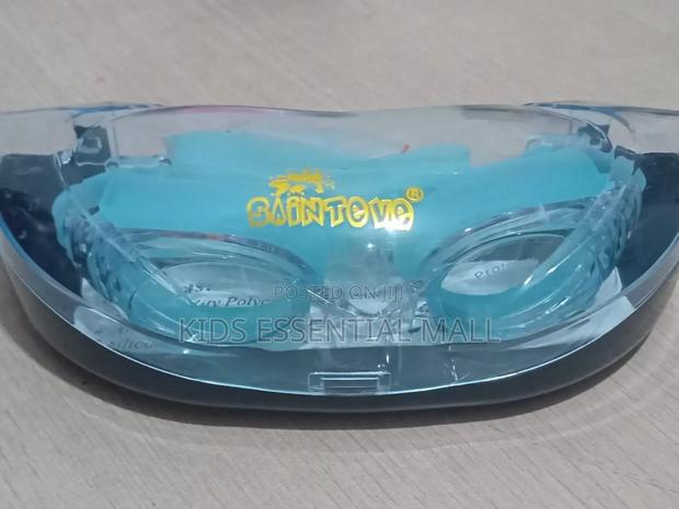 Swimming Goggles for Kids and Adults · Photo 3