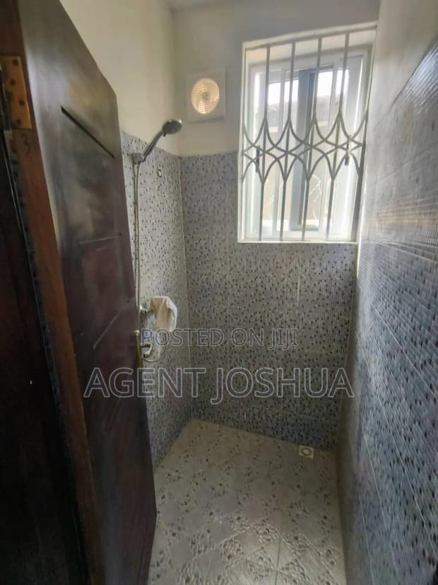 5bdrm Apartment in Manet Court Estate, Spintex for rent · Photo 8