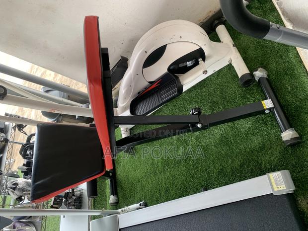 Exercise Bench · Photo 4