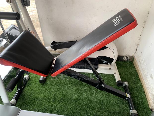 Exercise Bench · Photo 1