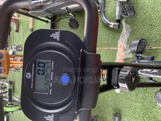 Foldable Exercise Bike · Photo 6