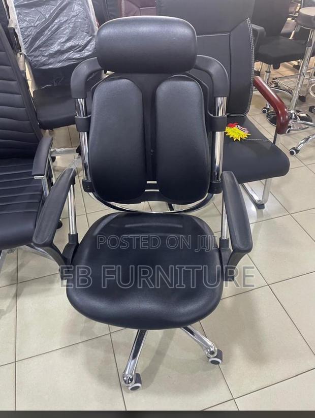 Orthopedic Chair With Headrest · Photo 1