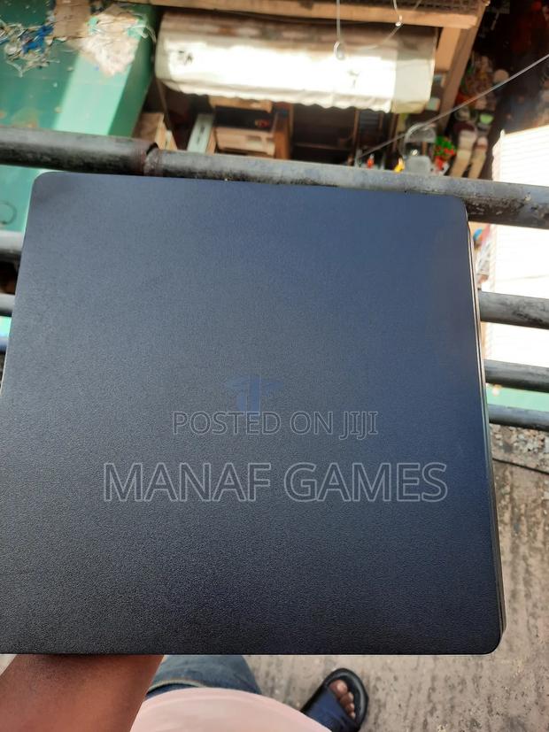 Ps4 Slim Jailbreak With Games · Photo 2