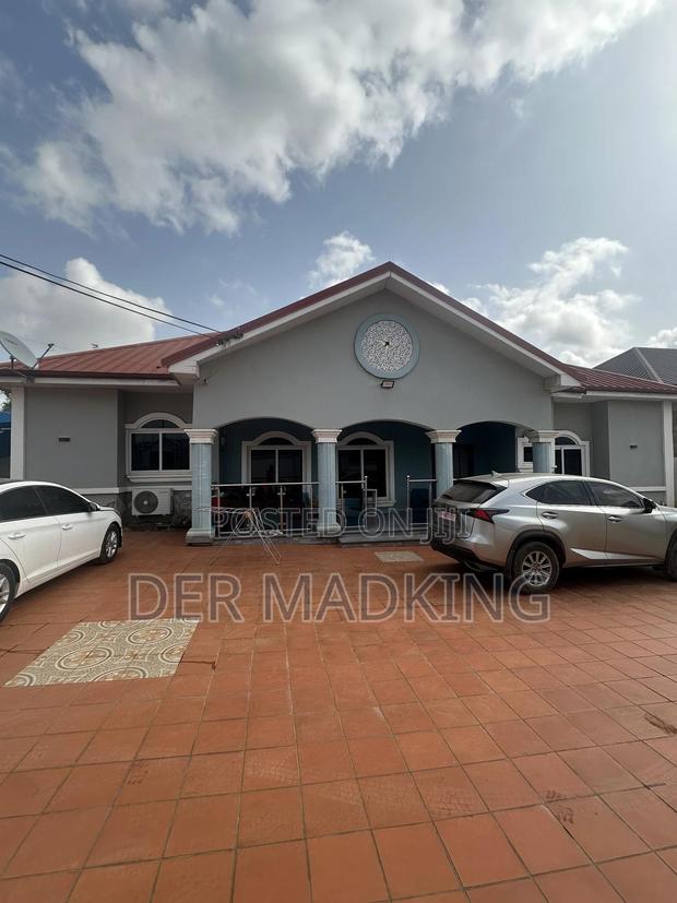 4bdrm House in Franco Estate, Pokuase for sale · Photo 1