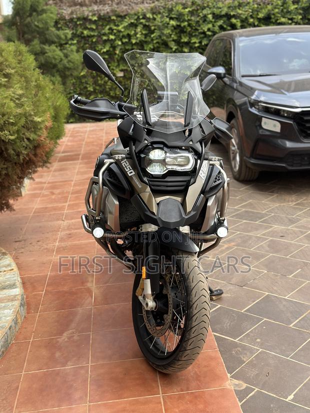 BMW R1250GS 2022 Brown · Photo 2