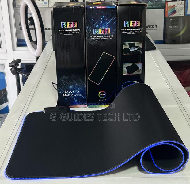 RGB Gaming Mouse Pad, Soft Cloth RGB Mouse Pad · Photo 2
