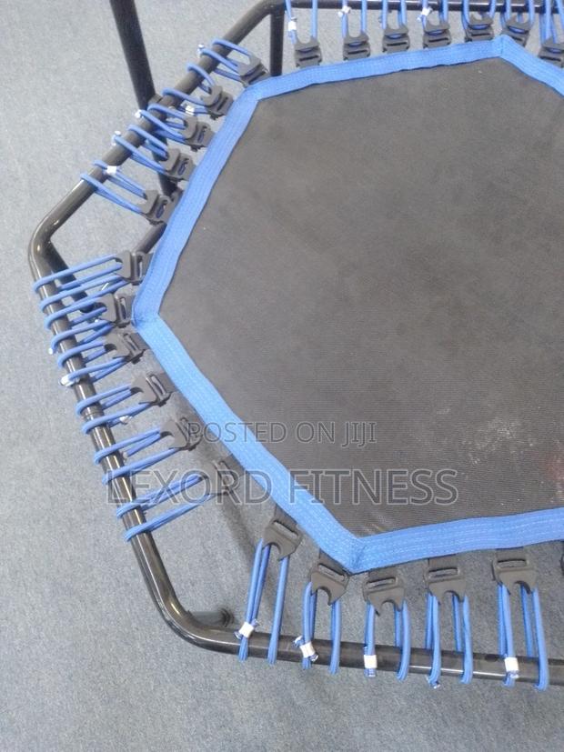 Mini Trampoline · Photo 3