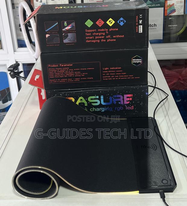 Rasure Rs-05 RGB Gaming Mouse Pad With Wireless Charging · Photo 3