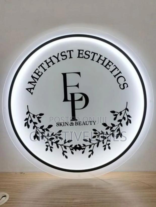 Beauty Salon Sign · Photo 3