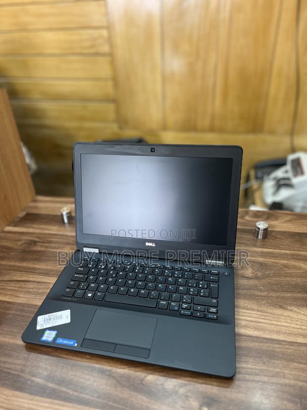 Laptop Dell Latitude 12 E7270 8GB Intel Core i5 SSD 256GB · Photo 6