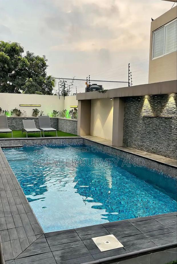 Swimming Pool Contractor · Photo 1