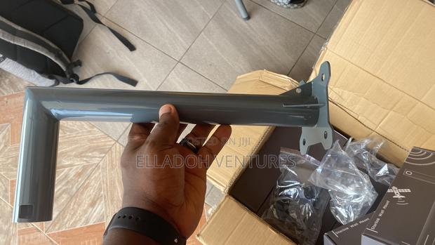 Starlink Gen 3 Mount Adapter and Short Pole · Photo 3