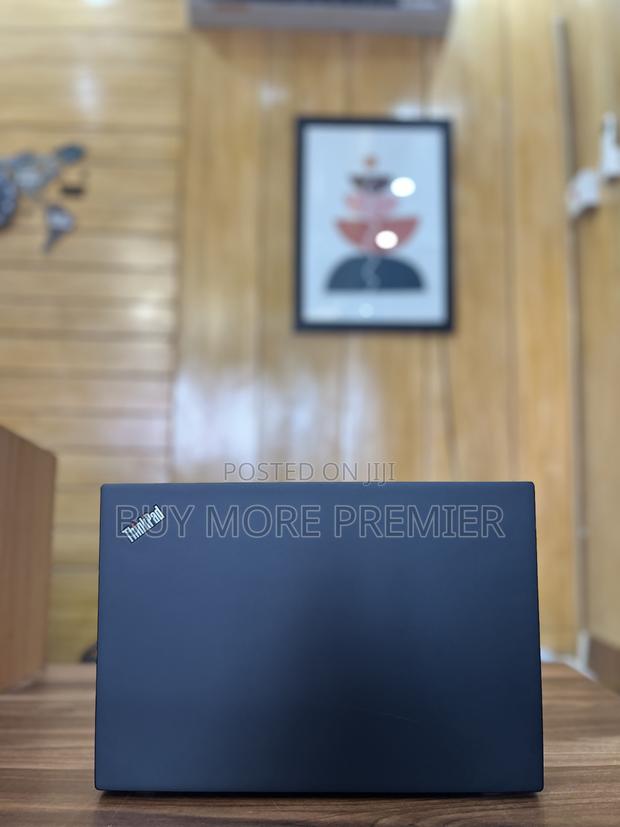 Laptop Lenovo ThinkPad T460s 8GB Intel Core I7 SSD 256GB · Photo 4