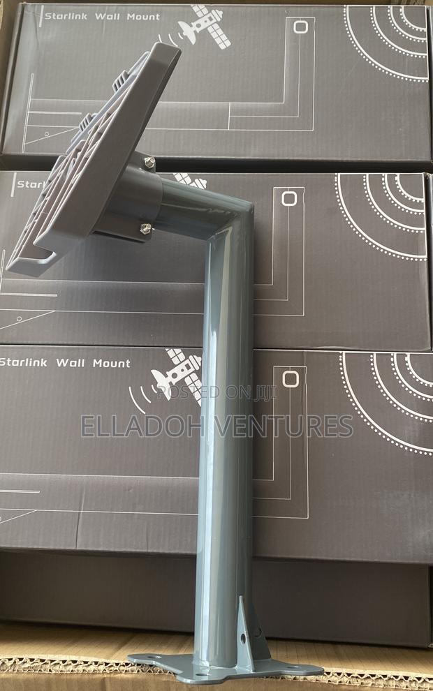 Starlink Adapter Mount Plus Pole (Short) · Photo 1
