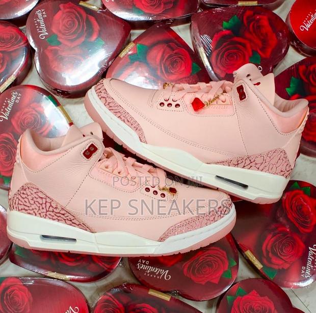 Air Jordan 3 'Treat Yourself' Washed Coral · Photo 2