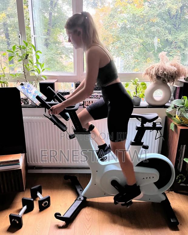 Apex Rides Smart Exercise Bike From Uk · Photo 5