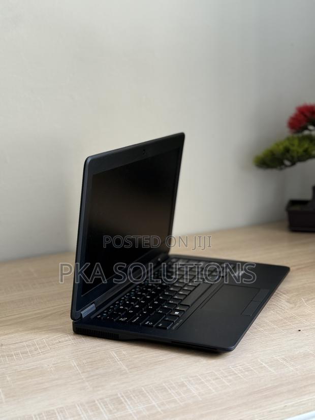 Laptop Dell Latitude E7240 8GB Intel Core I5 HDD 500GB · Photo 5