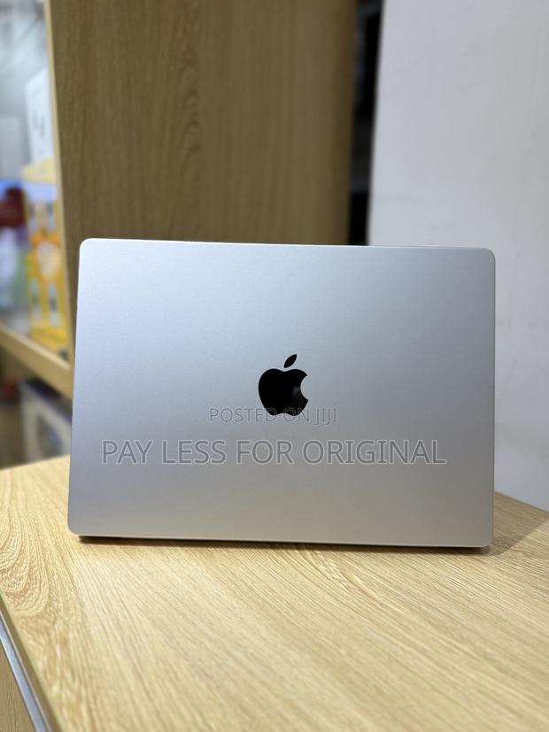 Laptop Apple MacBook Pro 2023 M2 Pro 14-inch 16GB Apple M2 SSD 512GB · Photo 1