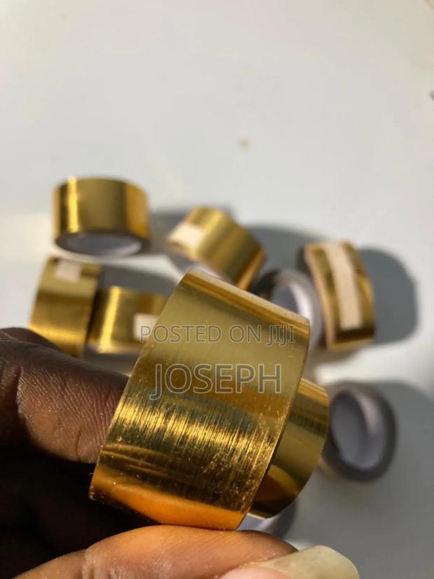 Gold Strip Tape · Photo 2